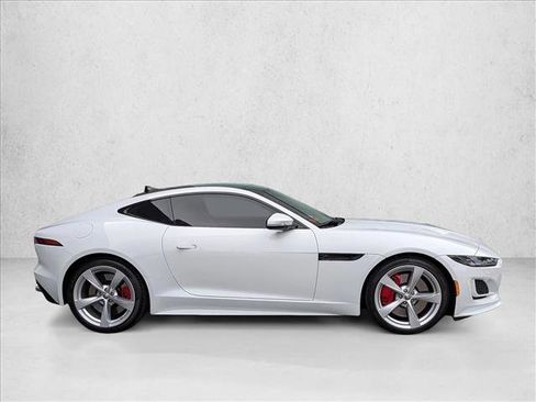 Certified 2024 Jaguar F-TYPE R-Dynamic image 4