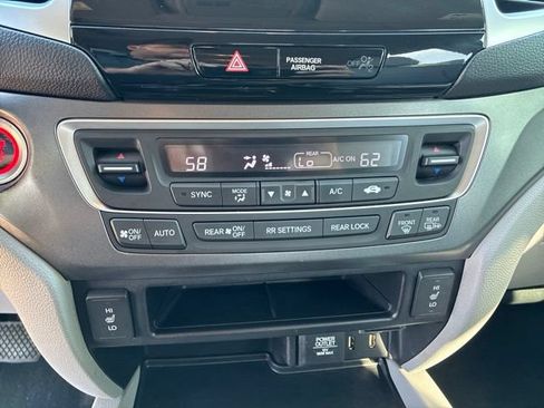 Certified 2018 Honda Pilot EX-L image 13