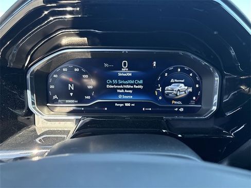 Certified 2025 Chevrolet Silverado 1500 LT image 11