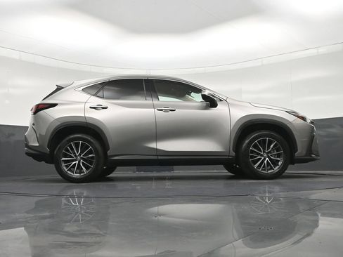 Used 2024 Lexus NX 250 FWD image 28