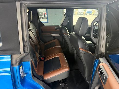 Used 2021 Ford Bronco Outer Banks AWD/4WD image 18