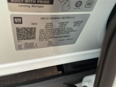 New 2026 Buick Enclave Sport Touring w/ Power Package AWD/4WD image 30