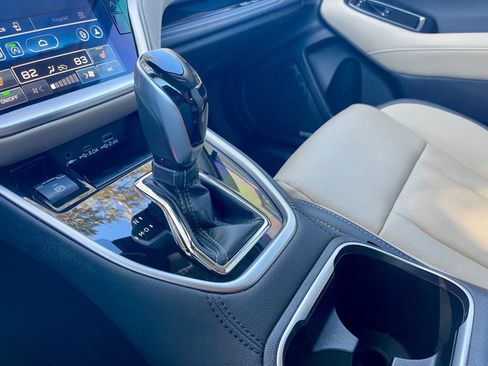 Used 2025 Subaru Outback Limited w/ Tech Package 3 image 15