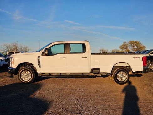 Certified 2025 Ford F350 XL w/ XL Chrome Package AWD/4WD image 9