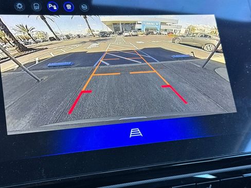 New 2027 Chevrolet Bolt LT w/ Comfort Package FWD image 19