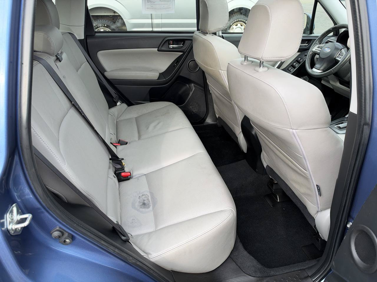 Used 2015 Subaru Forester 2.5i Limited AWD/4WD image 32