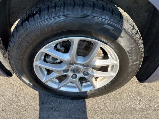 Used 2024 Chrysler Pacifica Touring-L FWD image 10