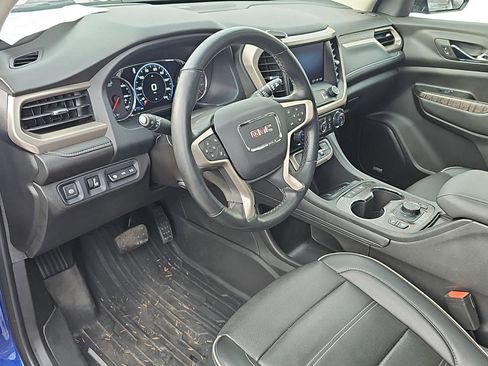 Used 2023 GMC Acadia Denali w/ Denali Ultimate Package image 5