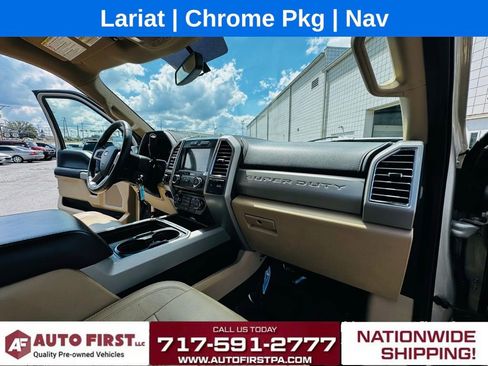 Used 2017 Ford F250 Lariat w/ Chrome Package image 27