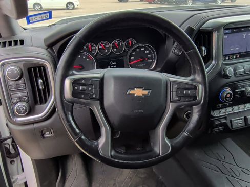 Used 2019 Chevrolet Silverado 1500 LT w/ Texas Edition image 16