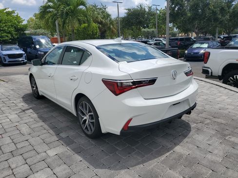 Used 2021 Acura ILX w/ Premium Package FWD image 4