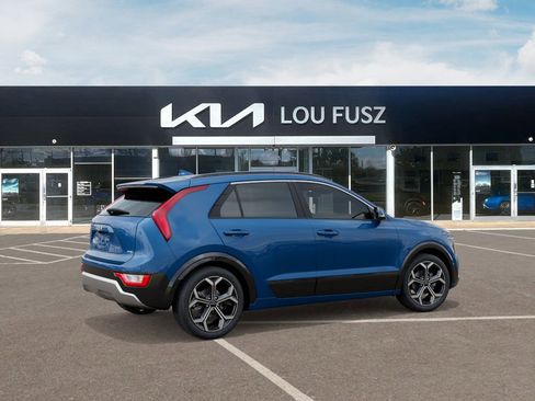 New 2025 Kia Niro EX Touring image 6