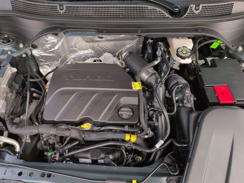 New 2026 Chevrolet Trax LT w/ Driver Confidence Package FWD image 12