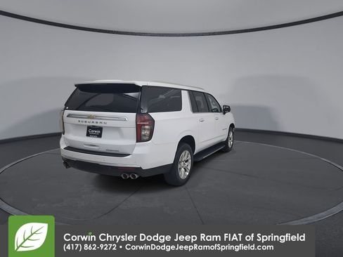 Used 2023 Chevrolet Suburban Premier image 14
