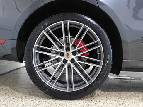 Used 2021 Porsche Macan GTS AWD/4WD image 98