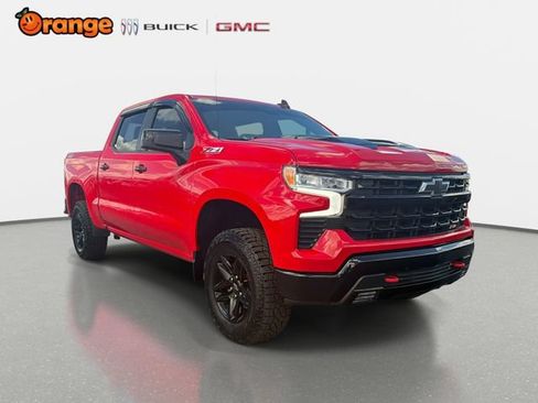 Used 2024 Chevrolet Silverado 1500 LT Trail Boss w/ Convenience Package II AWD/4WD image 1