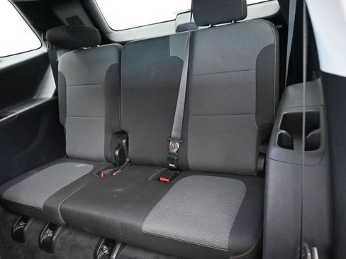 Used 2020 Chevrolet Traverse LS FWD image 30