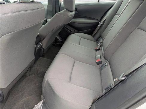 Used 2025 Toyota Corolla LE image 17