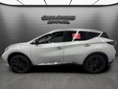 Certified 2023 Nissan Murano Platinum w/ Cargo Package FWD image 2