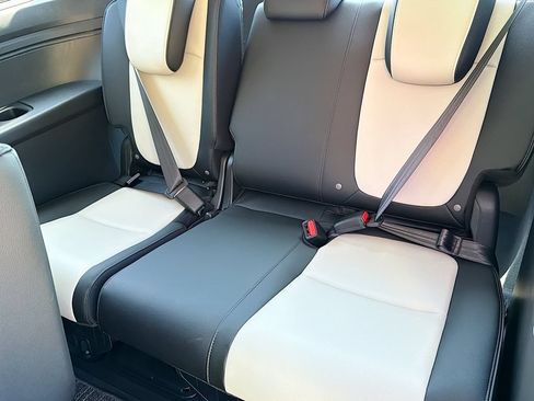 New 2026 Honda Odyssey Elite image 26