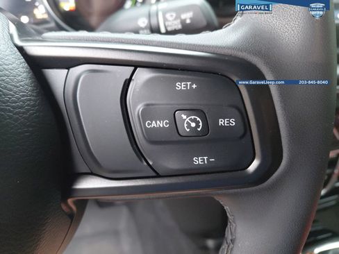 Used 2023 Jeep Wrangler Unlimited w/ Cold Weather Group AWD/4WD image 6
