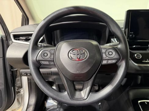 Certified 2026 Toyota Corolla LE FWD image 20