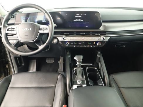 Used 2024 Kia Telluride S FWD image 18