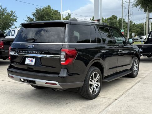 Used 2024 Ford Expedition Limited RWD image 5