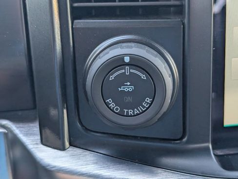 Used 2022 Ford F150 Lariat AWD/4WD image 25