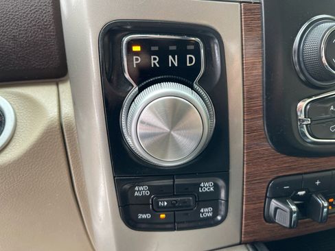 Used 2015 RAM 1500 Laramie w/ Convenience Group image 34