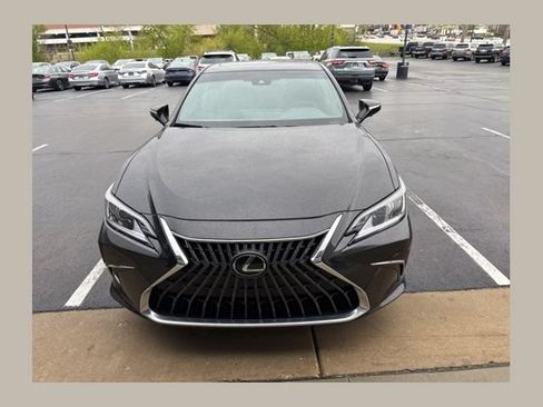Used 2025 Lexus ES 300h w/ Luxury Package FWD image 1