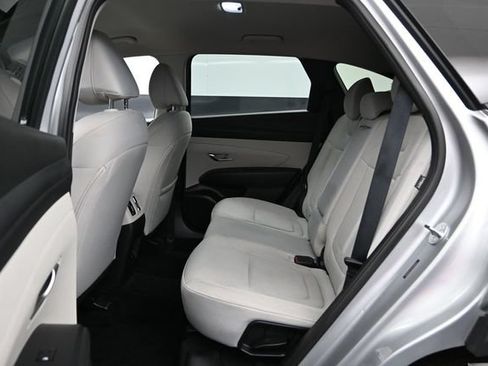 Used 2025 Hyundai Tucson SEL AWD/4WD image 22