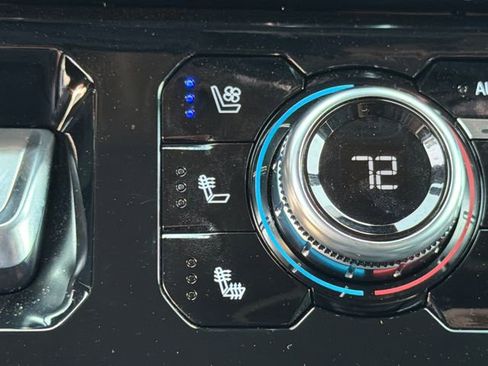 Used 2025 GMC Sierra 2500 Denali w/ Denali Reserve Package image 30