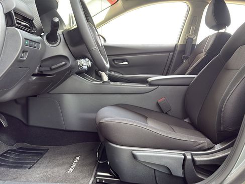 Used 2025 Nissan Sentra SV w/ All-Weather Package image 16