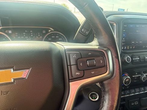 Used 2022 Chevrolet Silverado 1500 LTZ w/ Technology Package AWD/4WD image 23