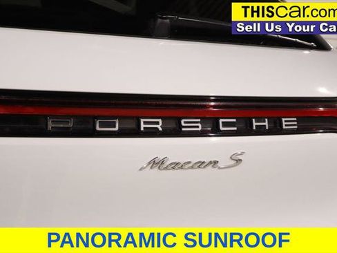 Used 2022 Porsche Macan S AWD/4WD image 12