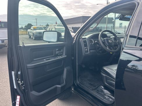 Used 2023 RAM 1500 Tradesman AWD/4WD image 14
