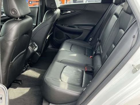 Used 2018 Chevrolet Malibu LT w/ Leather Package image 15