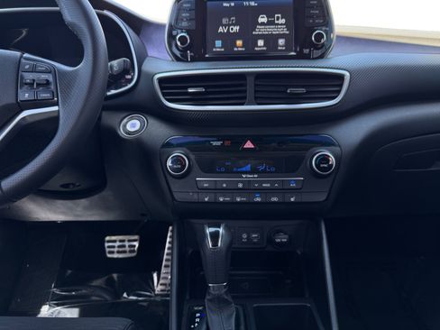 Used 2019 Hyundai Tucson Night FWD image 11