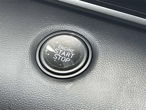 New 2025 Hyundai Elantra Sport image 27