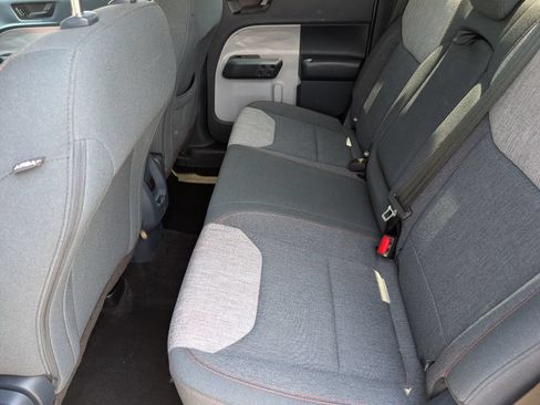 Used 2022 Ford Maverick XLT FWD image 9