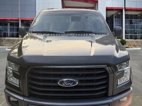 Used 2015 Ford F150 XLT w/ Equipment Group 302A Luxury AWD/4WD image 2