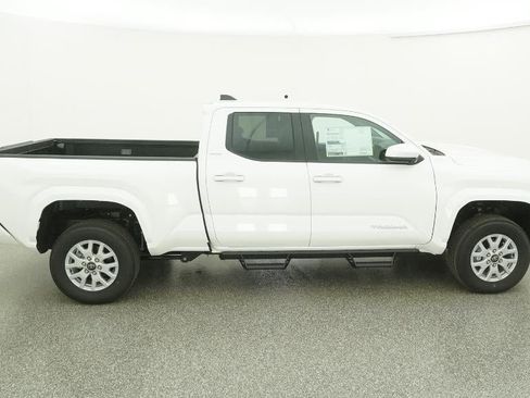 New 2026 Toyota Tacoma SR5 image 44