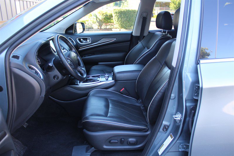 Used 2018 INFINITI QX60 Luxe w/ Premium Plus Package AWD/4WD image 19