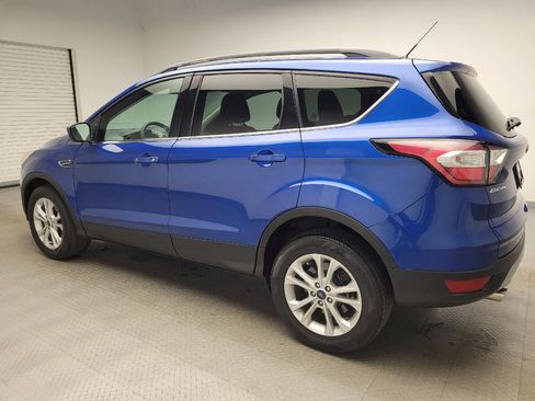 Used 2017 Ford Escape SE w/ Equipment Group 201A AWD/4WD image 3