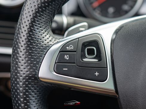 Used 2018 Mercedes-Benz E 400 4MATIC Coupe w/ Premium 1 Package image 19