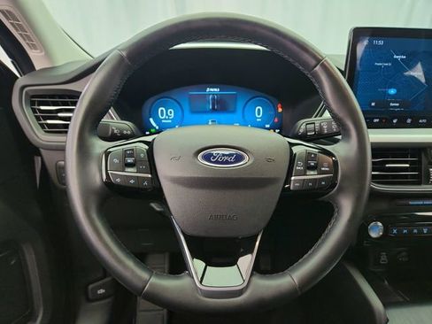 Used 2024 Ford Escape Platinum AWD/4WD image 13