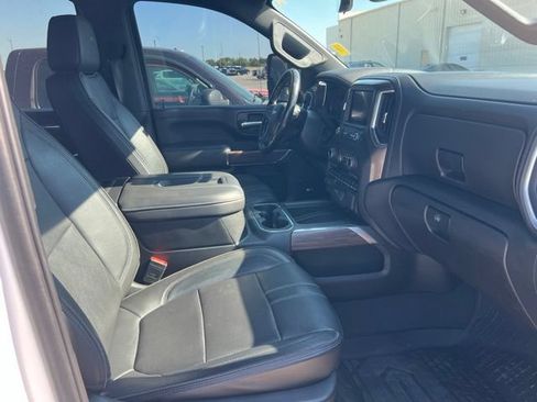 Used 2021 Chevrolet Silverado 2500 High Country w/ Z71 Off-Road Package AWD/4WD image 8
