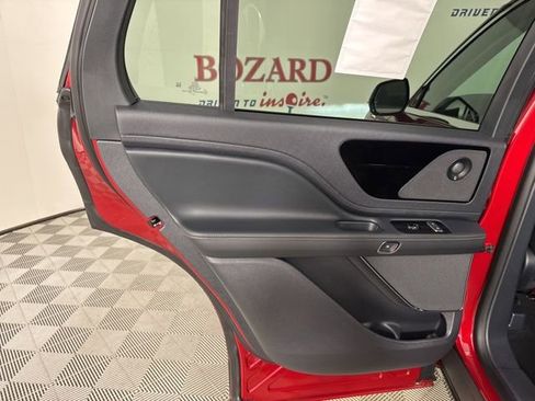 New 2025 Lincoln Aviator Reserve w/ Illumination Package image 18