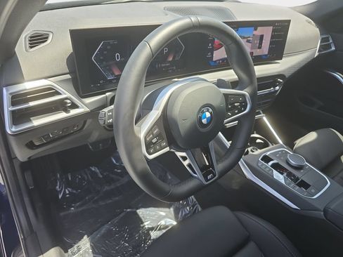 Used 2026 BMW 330i Sedan w/ M Sport Package RWD image 24